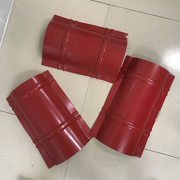 屋脊瓦油壓機1