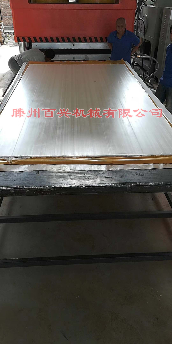 6000噸液壓機所壓產品