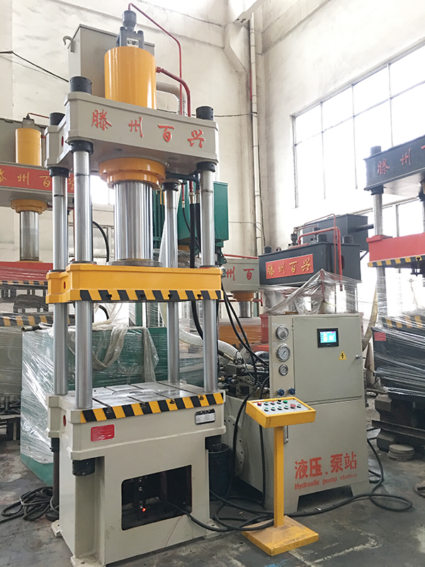 100噸三梁四柱液壓機